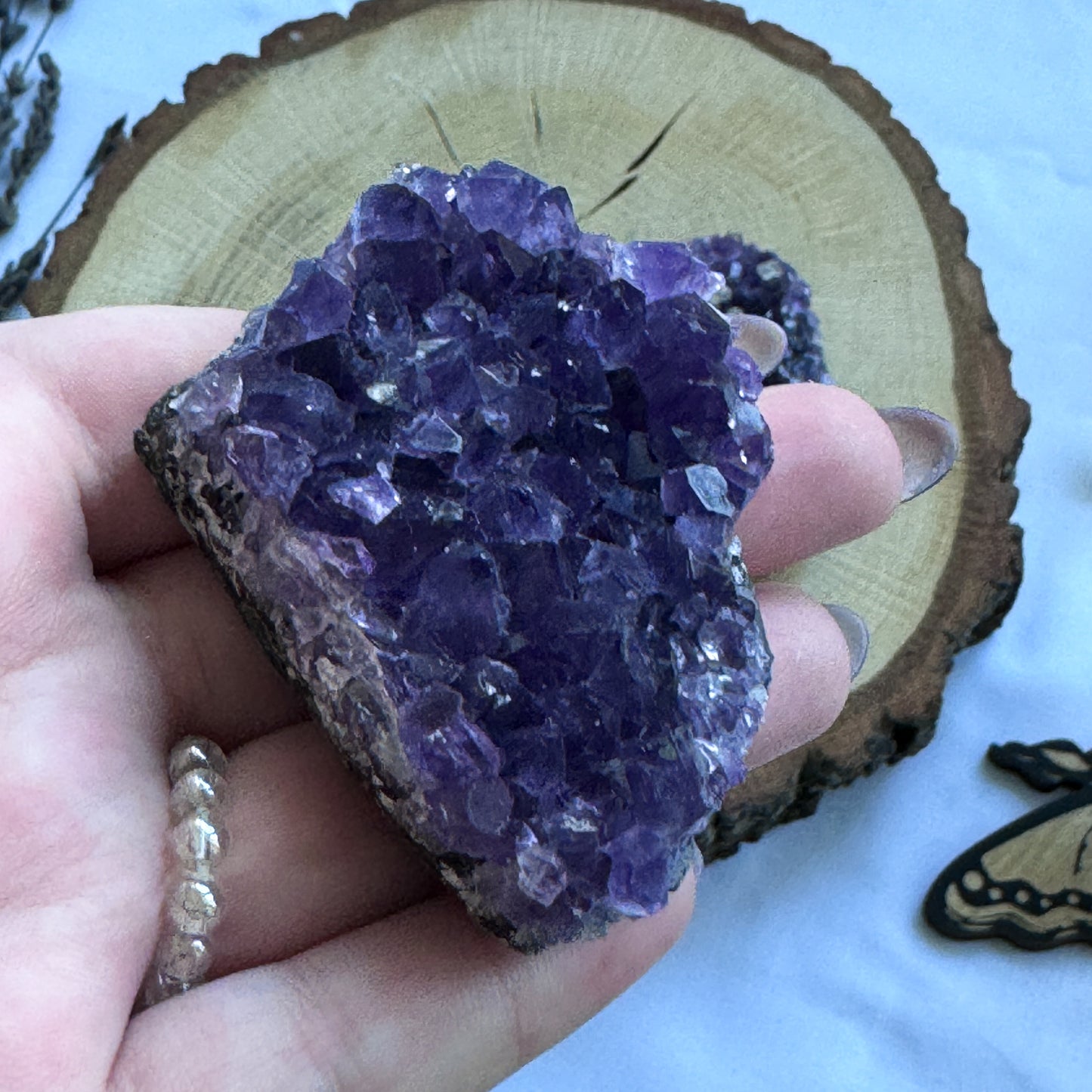 "Amethyst" Cluster HQ