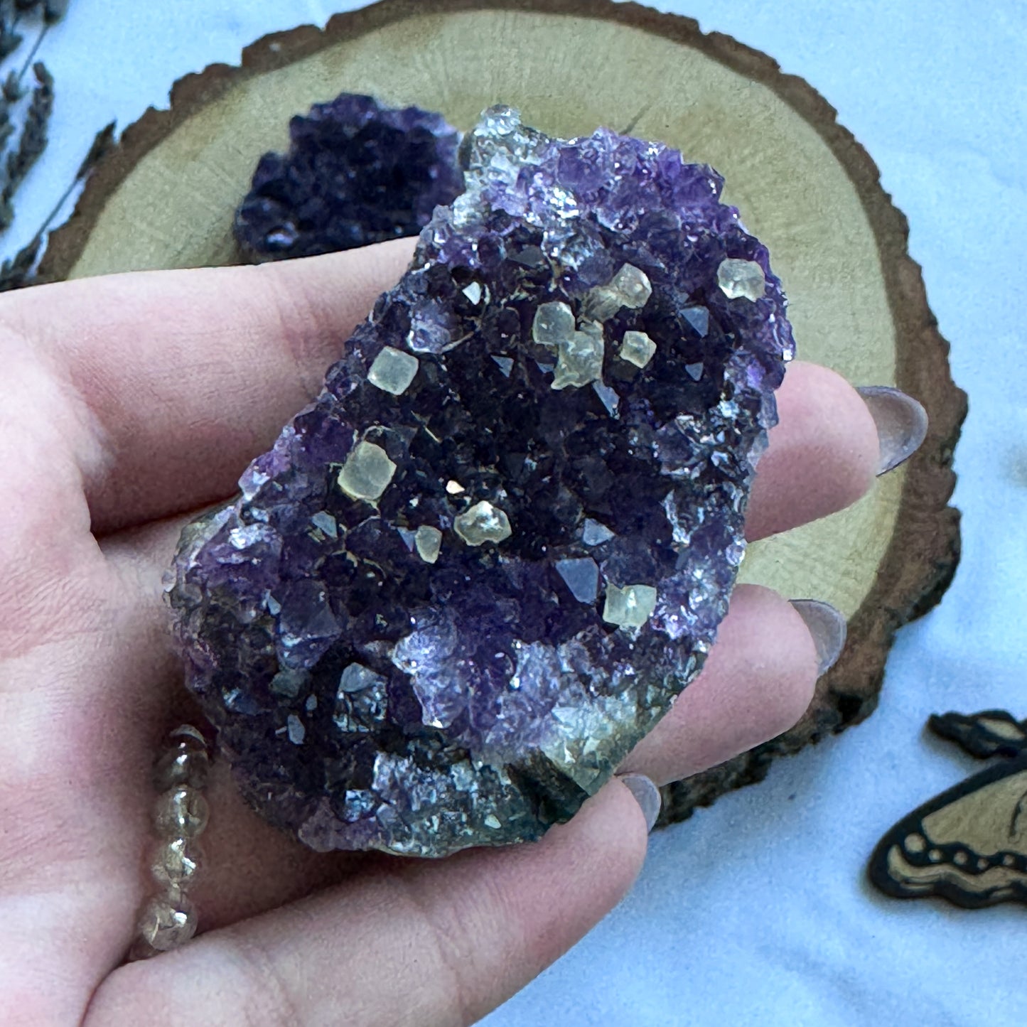 "Amethyst" Cluster HQ